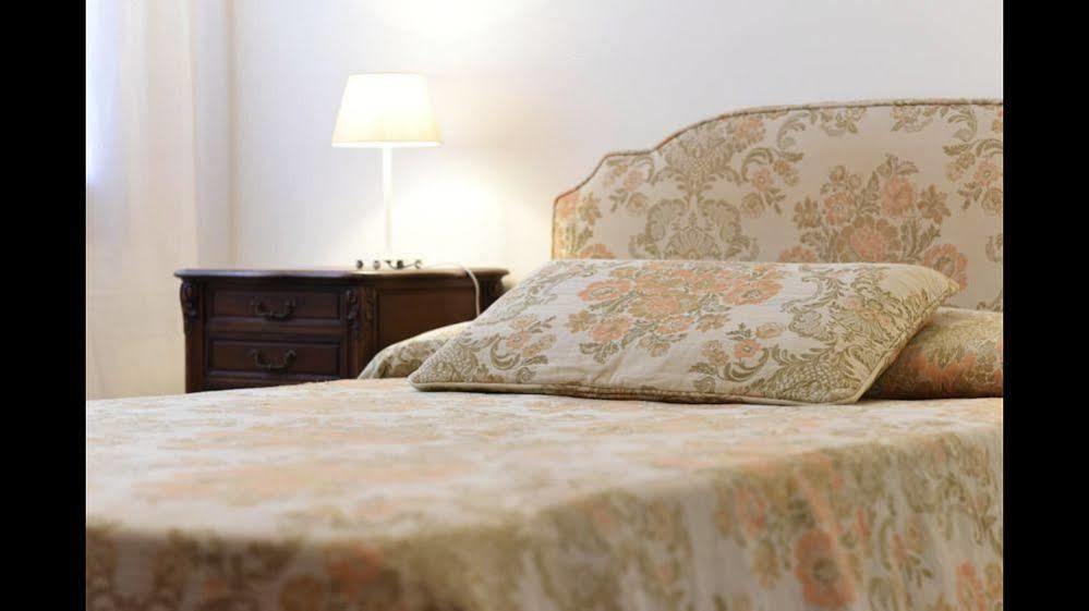 Le Due Corone Bed & Breakfast Venedik Dış mekan fotoğraf