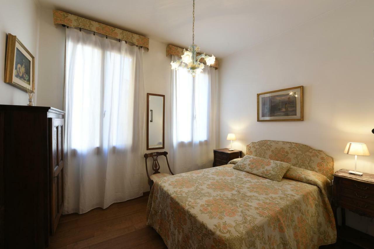 Le Due Corone Bed & Breakfast Venedik Dış mekan fotoğraf